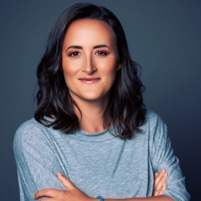 junemarls's profile picture. cozy chaos + iced coffee love