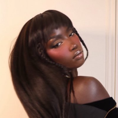 honeymoonfaades's profile picture. 