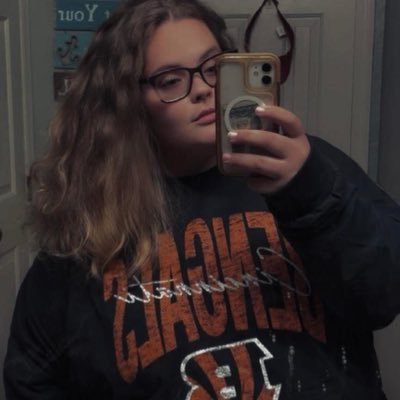 WhODeYQuEeN's profile picture. 29 y/o. 937. Cincinnati Bengals 🏈 🧡🖤 Ohio State Football 🏈 ❤️🩶 Kentucky Basketball 🏀 💙🤍 Cincinnati Reds ⚾️ ♥️🤍