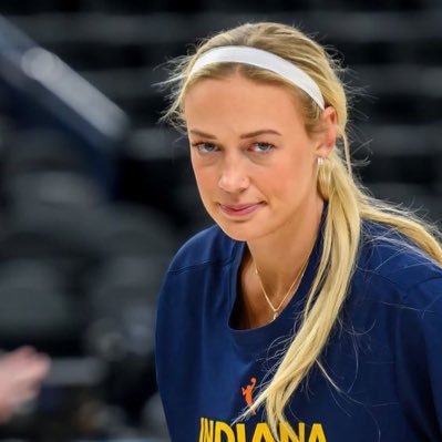 sophiecunigham's profile picture. 