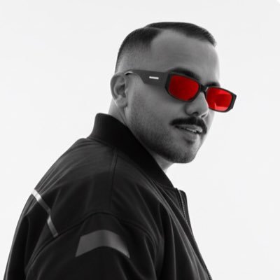 hamidteimouriii's profile picture. حمید تیموری، معمار هوش‌مصنوعی، کارگردان ویدیو، بنیان‌گذار ایران‌فیلم، AI Architect, Video Director, IranFilm Founder 🎬🤖🎾