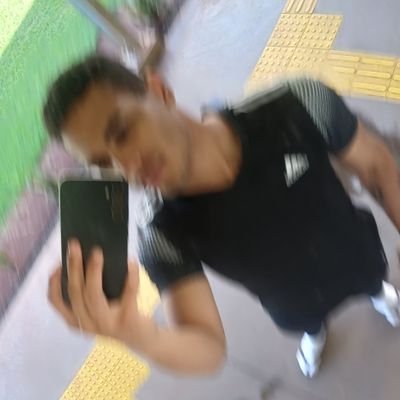 FLeonpzo's profile picture. njds, haz una cajita con mi caos y véndela en el mercado por kilo