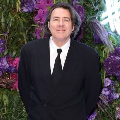 RossJonath41117's profile picture. 🎤 Broadcaster. Talk show host. Movie buff.
💬 Quick wit, sharp suits, endless stories.
📺 Keeping conversation an art form.