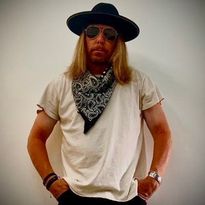 ChadNabors's profile picture. The man, the myth, the legend: The ShoeDog!!