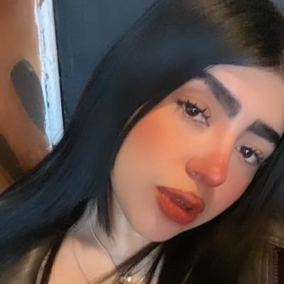 acuarelaxstyles's profile picture. Auténtica y tú?