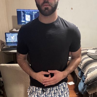 SpencerWolfgan1's profile picture. money + business | 💲🗣️
Building an AI startup AMA