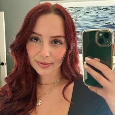 Marthamoykq's profile picture. Why were we taught to fear the witches and not those who burned them alive?