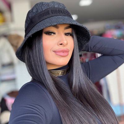 adrii_massam's profile picture. @coritiba🇳🇬 /@_vicenzoliveira💍. Tec enf/ Instrumentação cirúrgica 👩🏻‍⚕️🩺 21y