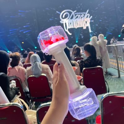 wachimiu's profile picture. PLAVE, daily life | header: am0511_