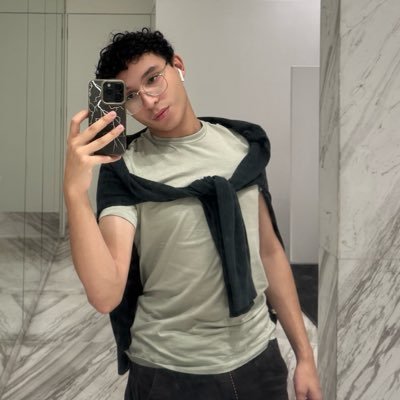 beeeethan's profile picture. 
