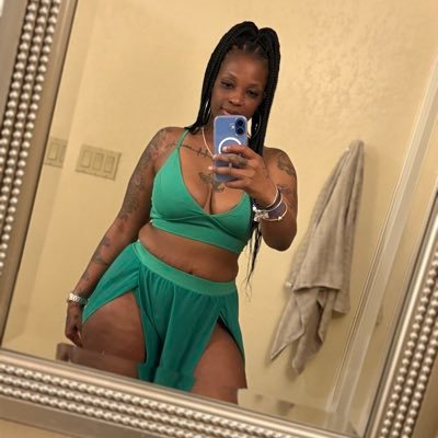 SkinnyDatBabii's profile picture. In my world 🌎 unnecessary noise and negativity DOES NOT exist‼️💯💪🏾