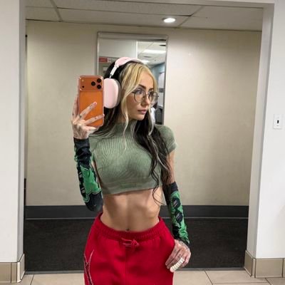 DamilareMu1569's profile picture. 