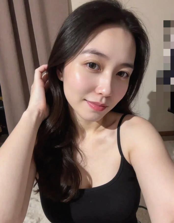 GM8H4aT05335f's profile picture. 와인 한 잔보다 달콤한 유혹, 오늘 밤 함께해요.