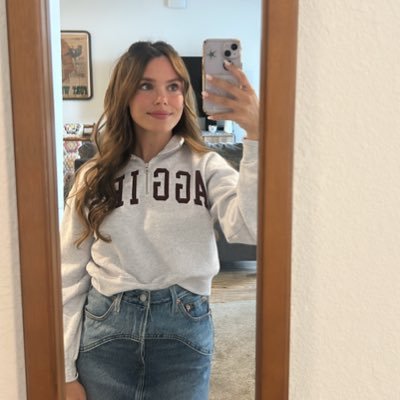 delaneyyy24's profile picture. 