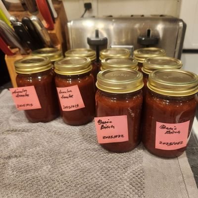 smooves_foods's profile picture. Smooves Black Market Barbecue Sauce: So Good It's Illegal!