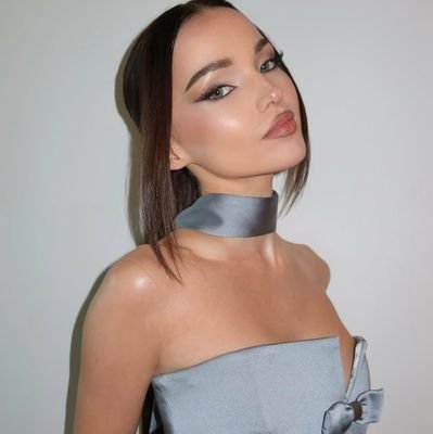 loverainat's profile picture. She's the rest of my life