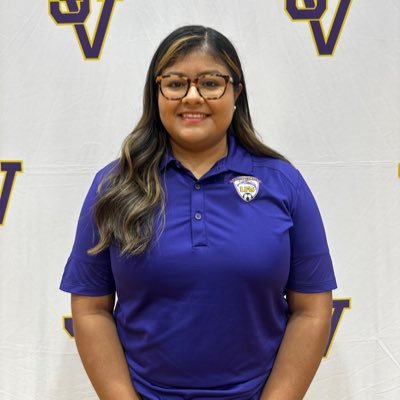 MsRuizLaMaestra's profile picture. Spanish teacher, soccer coach, sister of ΣΛΓ, adventurer, #dreamer 💗💜✈️