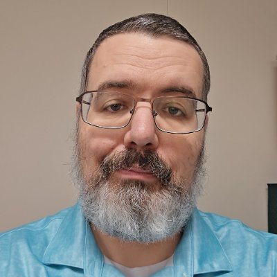 tomeyer2's profile picture. I like to read.