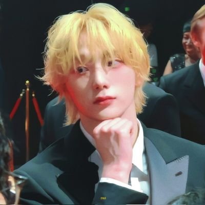 h0w1ingwiju's profile picture. 