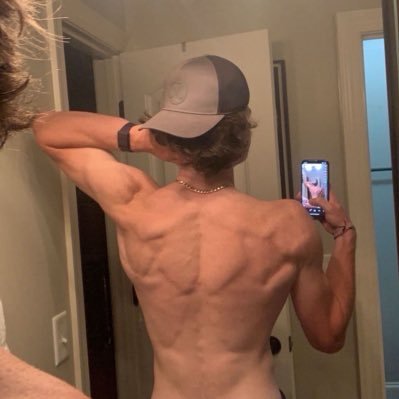 urboydalton's profile picture. 22|