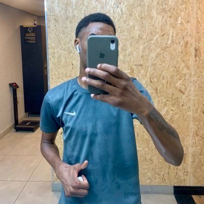 kauancmpos_'s profile picture. 