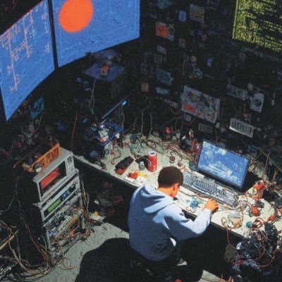 DreSyntax's profile picture. Learning • Building • Becoming.