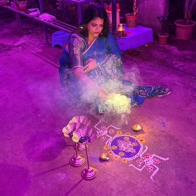 smitaspeaks3's profile picture. Writer, short story writer
born on 26th Aug