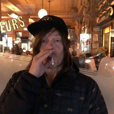 never_off007's profile picture. OFF