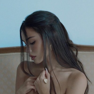 Aine_Fk's profile picture. Sɪ ᴅɪᴄᴇs ϙᴜᴇ sᴏʏ ᴀʀᴛᴇ ᴇɴᴛᴏɴᴄᴇs ᴘᴏɴᴍᴇ ᴄᴏɴᴛʀᴀ ʟᴀ ᴘᴀʀᴇᴅ