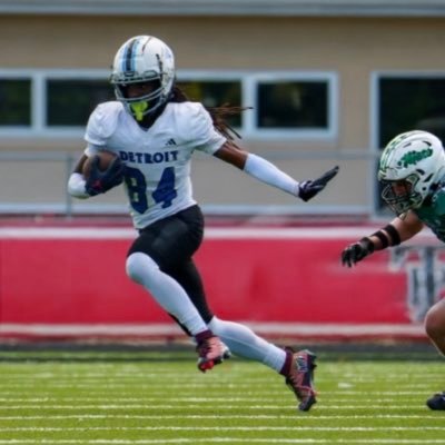 troule19's profile picture. R.I.P James 🥀, R.I.P Juice 🥀, R.I.P Grandpa 🥀, R.I.P Al B 🥀, R.I.P Mark🎱🥀 | 6’0 WR | LLL👑 | LLV👑 |