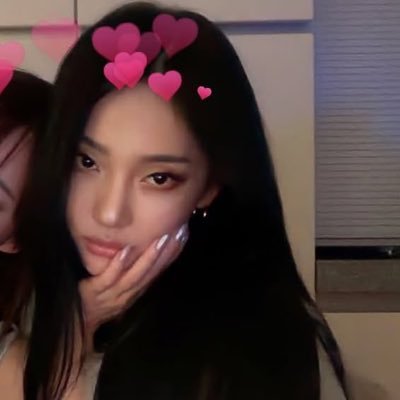 bvIgaripink's profile picture. aespink and ariana enthusiast