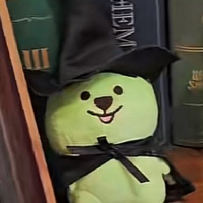 todayis_mari's profile picture. you once were a ve-gone, but now you will begone!! ❀ she/her