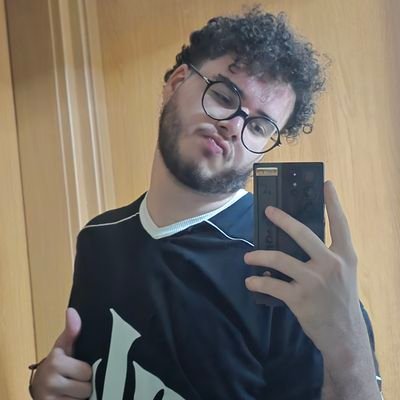 davivi_1's profile picture. w2e ♡
física computacional - usp sao carlos