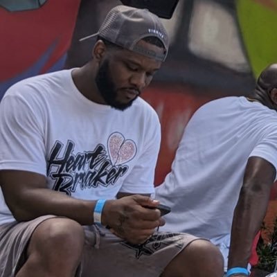 YungWaynoe's profile picture. Salute General IG waynoe_ Gamble for fun not for money 🫠