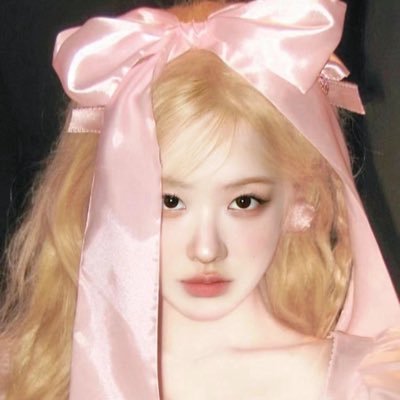 ouz_gun's profile picture. 