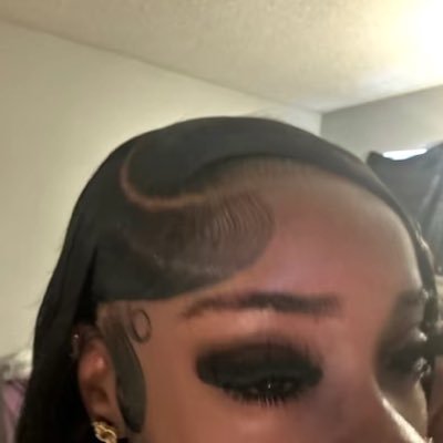 dababyyyxn_'s profile picture. #kaishi 
ig @kaiinoig.__