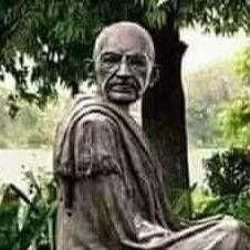 muftkhorgandhi's profile picture. Name: Muft Khor Gand'hi
Date of Birth: 2 October 1985
Place of Birth: Lahore
Occupation: Social commentator
Nationality: Nark