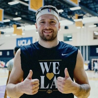 s0uthcaroline's profile picture. •𝕯𝖔𝖓𝖈𝖎𝖈, 𝕽𝖎𝖈𝖊 & 𝕶𝖔𝖇𝖊𝖑 •
✨|Lakers|Ferrari|FCB|AFC|BVB✨