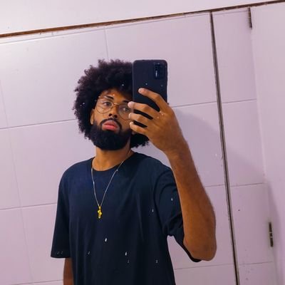 _Doug_carvalho's profile picture. tentando dar meu melhor na minha pior fase desde 1996