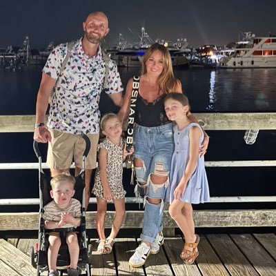 patrickc_16's profile picture. husband, father, Womens soccer coach at Pearl High School, lover of futbol, gator fan,fantasy football guru