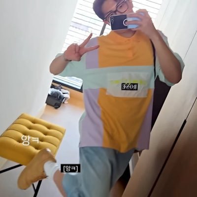 vasilyfaeyre's profile picture. she/they • 30+•🔞• 👑🐨🐹🐱🐿️👑 • 💜BTS = 7💜• PTD LV • Agust D Chi • HOTS Chi, LA & Final • Jin FL•💖💜💙• No solos/mantis/boycotters • ≽^- ˕ -^≼