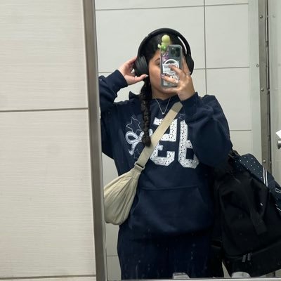 stephyoi's profile picture. she/her | infj | 04 | ults: bts, svt, enha, piwon & bnd❤️‍🩹