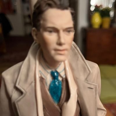 maestraroos's profile picture. 