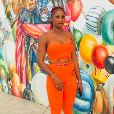 CHUNLI__LI's profile picture. basketball 🏀 lover #chelsea 💙wicked punter (u will knw me at the right time)😊