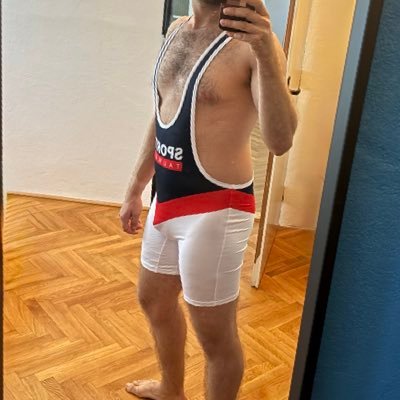 Kinkyboy_96_'s profile picture. 🇨🇿 Kinky Switch open to explore more sub role
