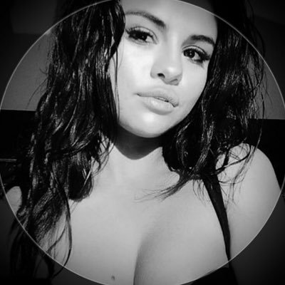 dramaticking101's profile picture. pop culture fanatic , supporting all my favs