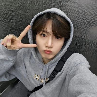 kyuraayoung's profile picture. 𐙚⋆°｡⋆treasure & treasure maker | digital diary 
                                🧸ྀི loving junkyu is never a waste.˚.🎀༘⋆