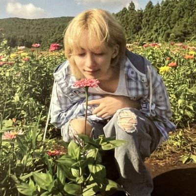 snwuranghae's profile picture. ahof and seventeen thinker ! 0913