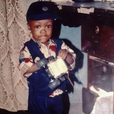 realekanem_'s profile picture. building startups//doing hard things