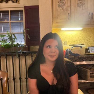 josiemoriah_'s profile picture. ✝︎ october baby | 18 | kingkreas defender til i die | pro wrestling fan | music lover ~ i just love to love. ~ ✝︎